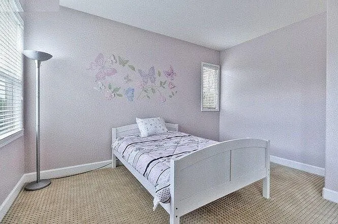 4414 Westport Way — Photo 2