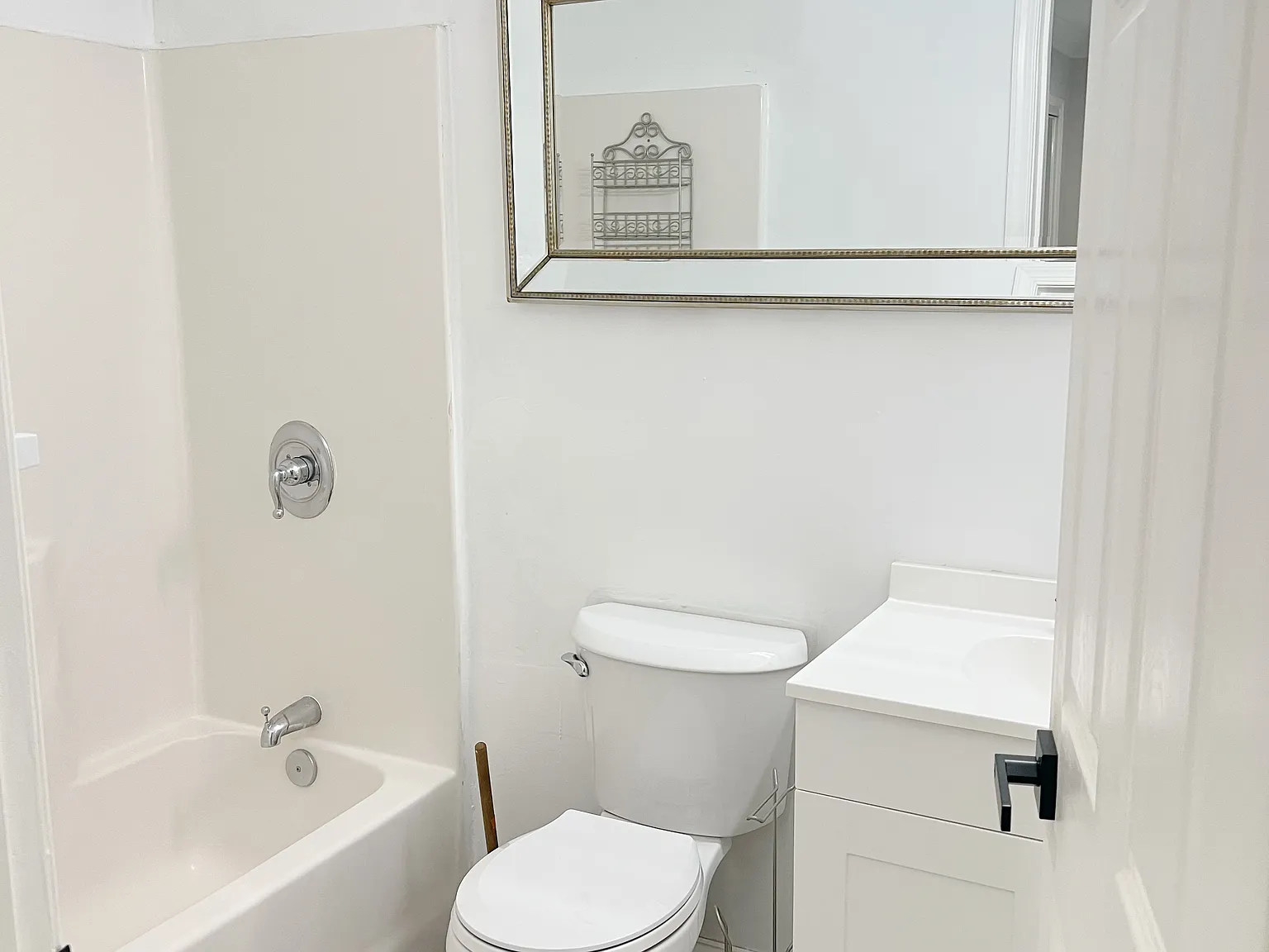 1 bed, $1,900 — Photo 2