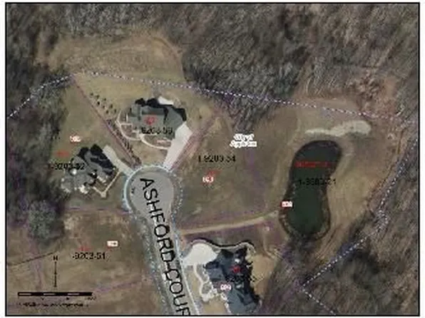 7440 N Ashford Ct, Appleton, WI 54913