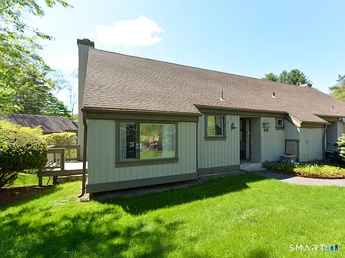 548 Heritage Vlg #A Photo 1