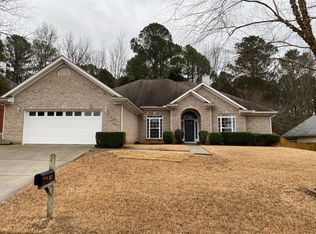 417 Barrington Hills Dr, Madison, AL 35758