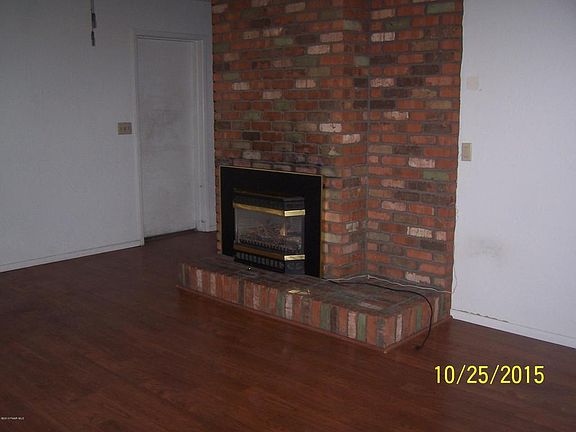2nd image of 590 Duck Ct