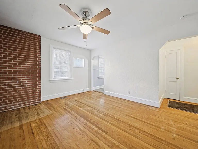 3702 Cape Henry Ave #B — Photo 11