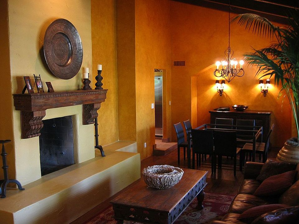 1st image of 8021 E Del Caverna Dr