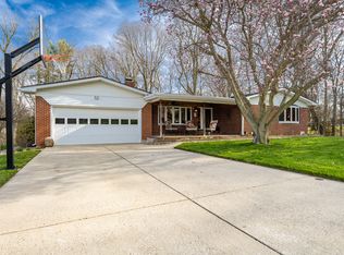 1 Paradise Ln, Greencastle, IN