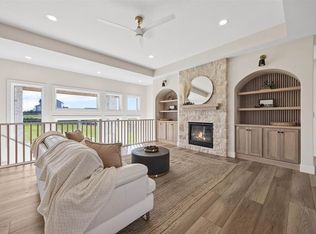 5267 Silver Rock Dr, Marion, IA 52302