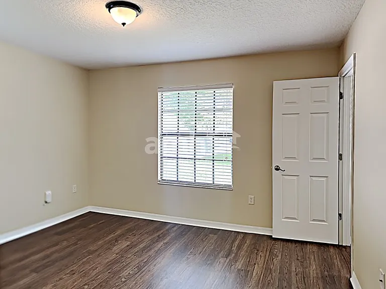 4975 Marsh Harbor Dr — Photo 8