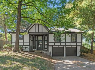 3522 N College Ave, Kansas City, MO 64117