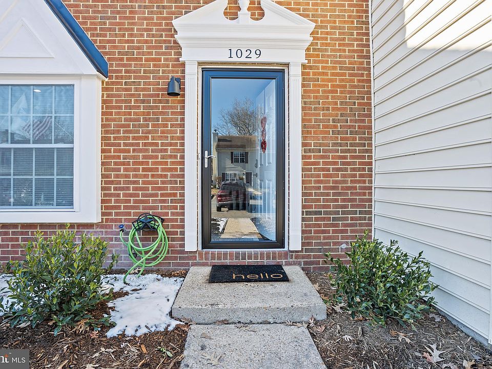1st image of 1029 Still Harbor Cir