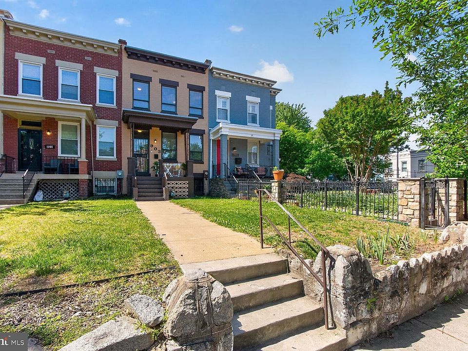 1st image of 903 K St NE