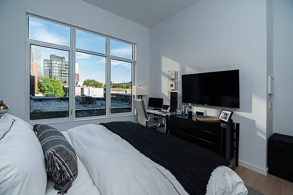 Rented by EXP Realty NYC | media 32