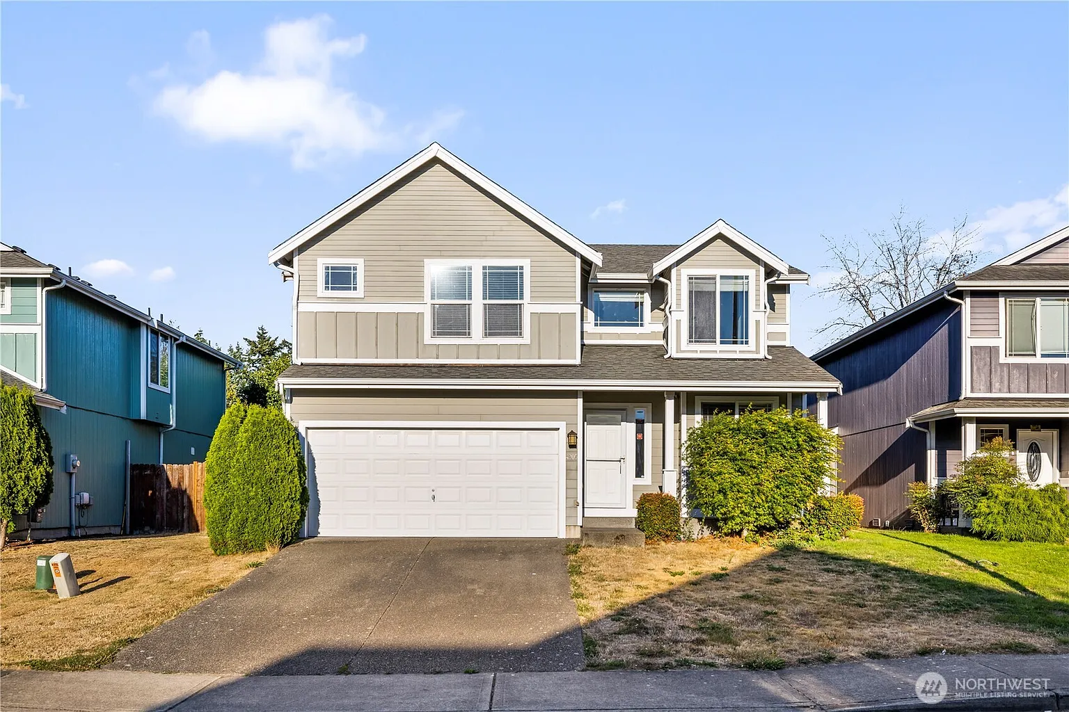 4205 E N St photo 1