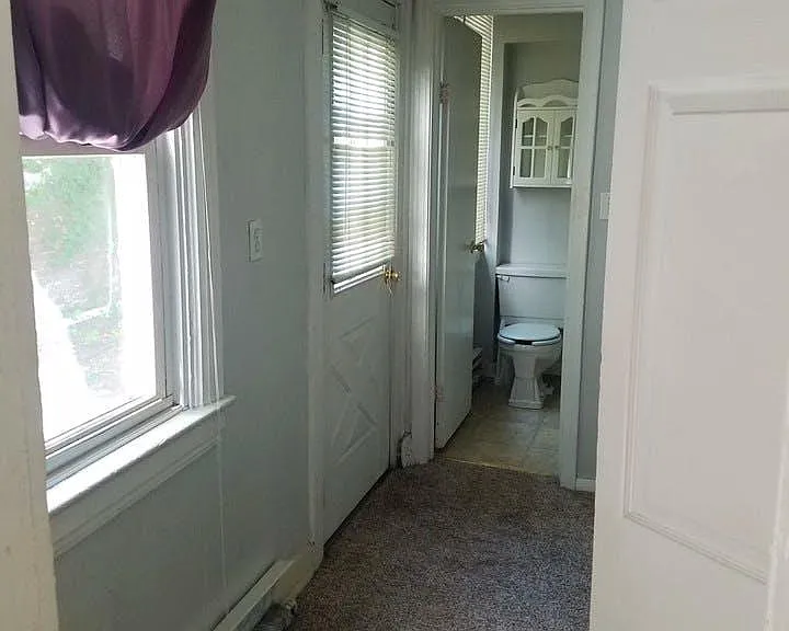 114 S 18th St #1 — Photo 12