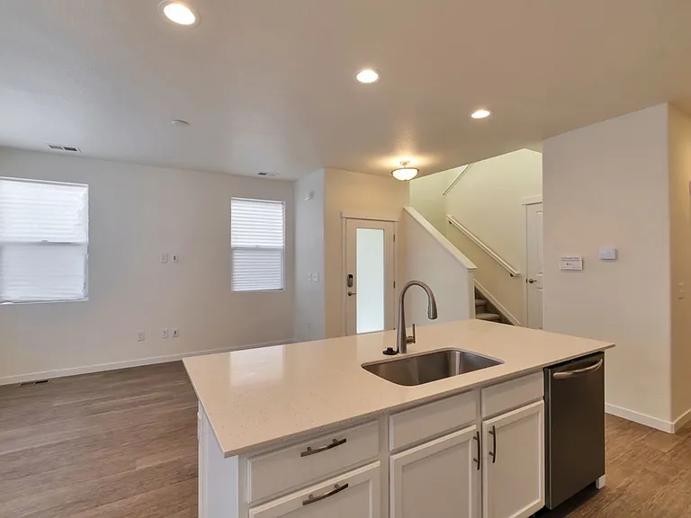 9679 Albion Ln — Photo 14