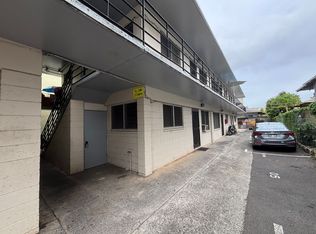 918 Hikina Ln, Honolulu, HI 96817
