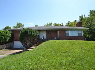 1600 Bowles Ave, Fenton, MO 63026