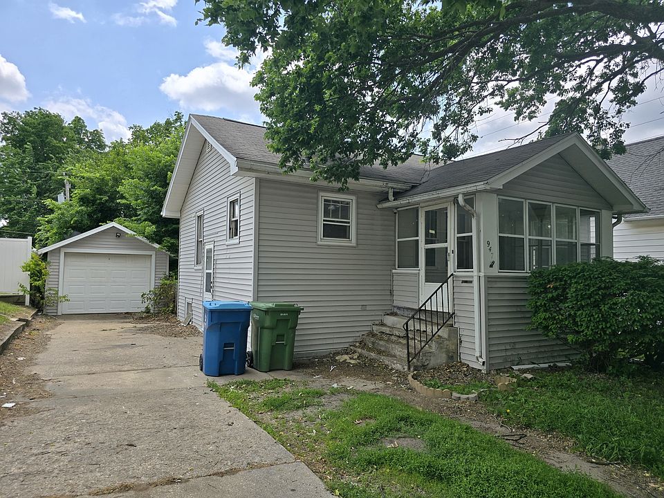1st image of 947 Newton St