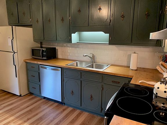 5th image of 4424 Kings Hwy