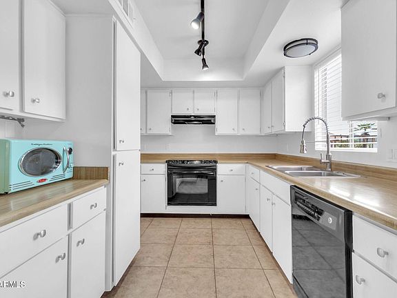 5th image of 26447 S Snead Drive