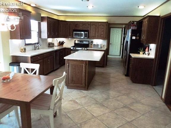3rd image of 3315 W Stoneway Dr