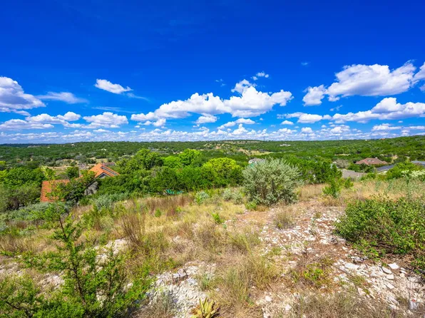 2120 N Bluff Ridge Dr, Kerrville, TX 78028