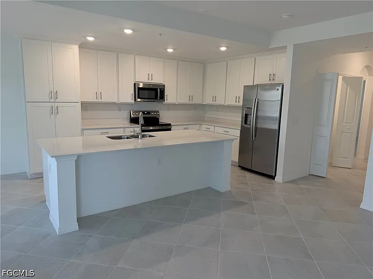 18421 Copperhead Ct N #222 — Photo 22