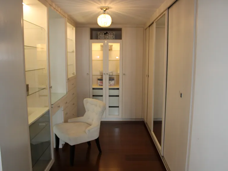 31 SE 6th St #1801 — Photo 13