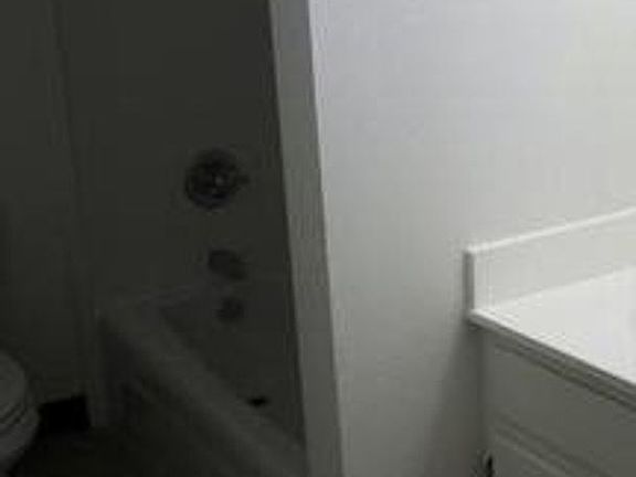4th image of 517 Westview Dr APT 10