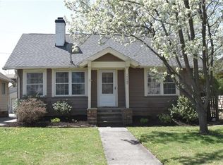 14409 Bayes Ave, Lakewood, OH