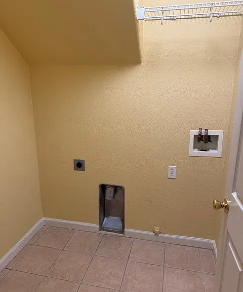 8033 Farin Ct — Photo 12