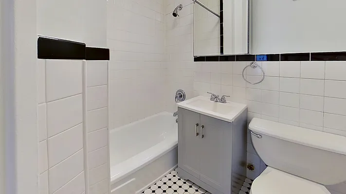 Rented by Compass | media 23