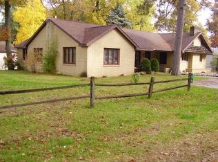 210 W 11th St, Mio, MI 48647