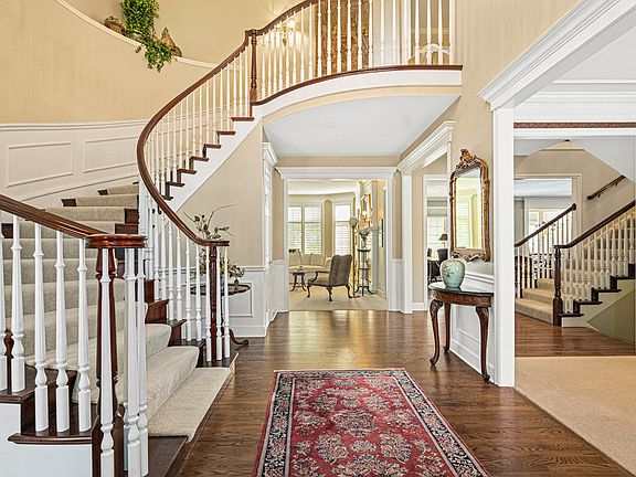 3rd image of 1859 Hidden Oaks Ct