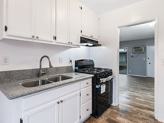 3rd image of 1215 N McCadden Pl APT 101