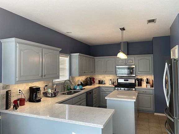 4th image of 508 Oakview Dr