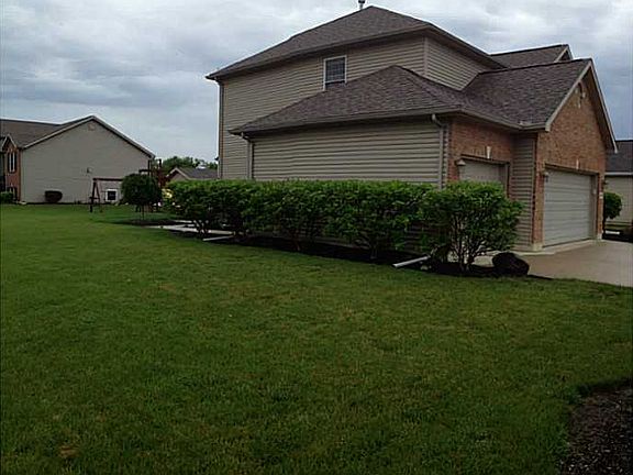 2nd image of 2799 Amberwood Dr