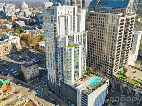 333 W Trade St Unit 2005, Charlotte, NC 28202
