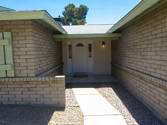 4th image of 5217 W Dahlia Dr