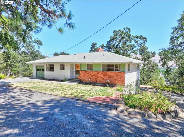 2605 W 13th St, The Dalles, OR 97058