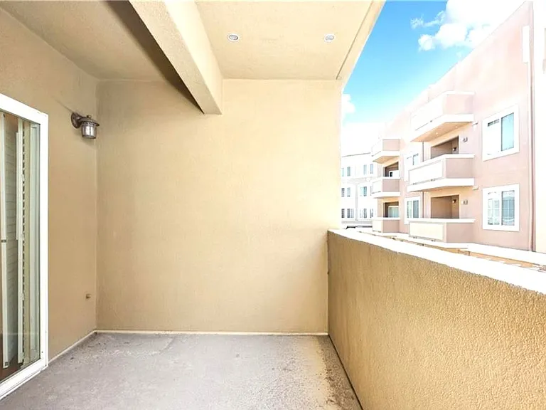 2750 Artesia Blvd #206 — Photo 11