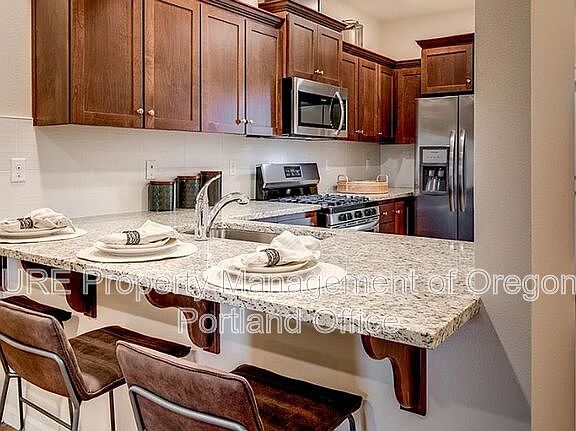 4th image of 6714 NW 158th Ave