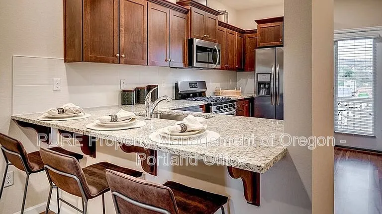 6714 NW 158th Ave — Photo 2