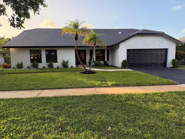 21193 Raindance Ln, Boca Raton, FL 33428