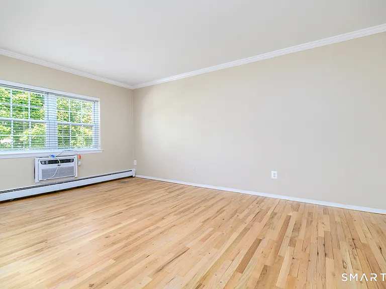 398 Courtland Ave #11 — Photo 4
