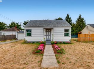 8118 SE Cora St, Portland, OR 97206