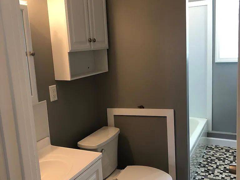119 E Main St #2 — Photo 5