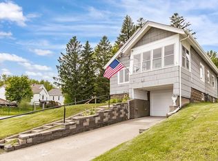 2729 W 8th St, Duluth, MN 55806