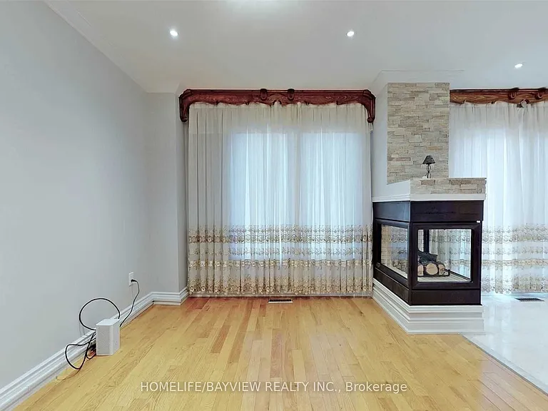 35 Wedgewood Pl — Photo 12