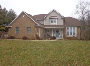 4024 S Willowbrook Ct, Terre Haute, IN 47802
