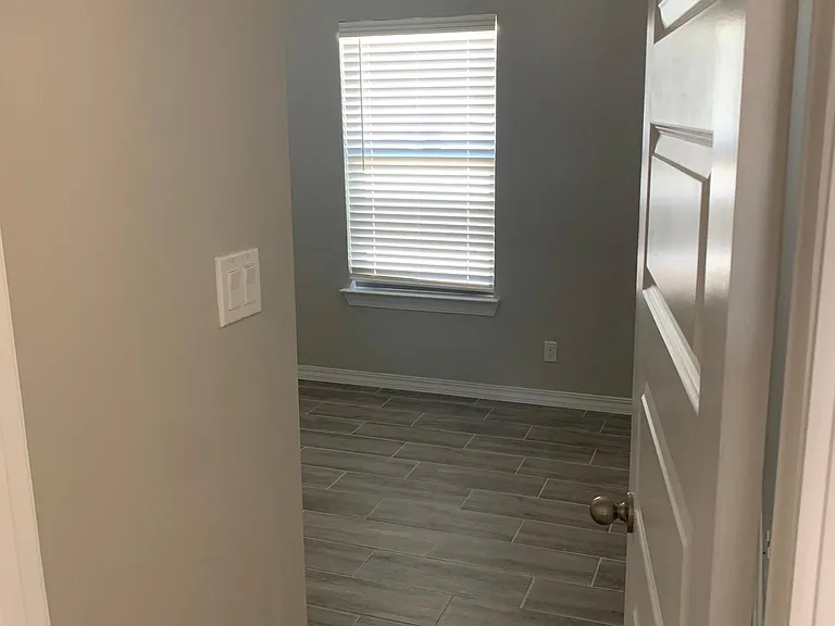 336 Hemley Rd — Photo 14